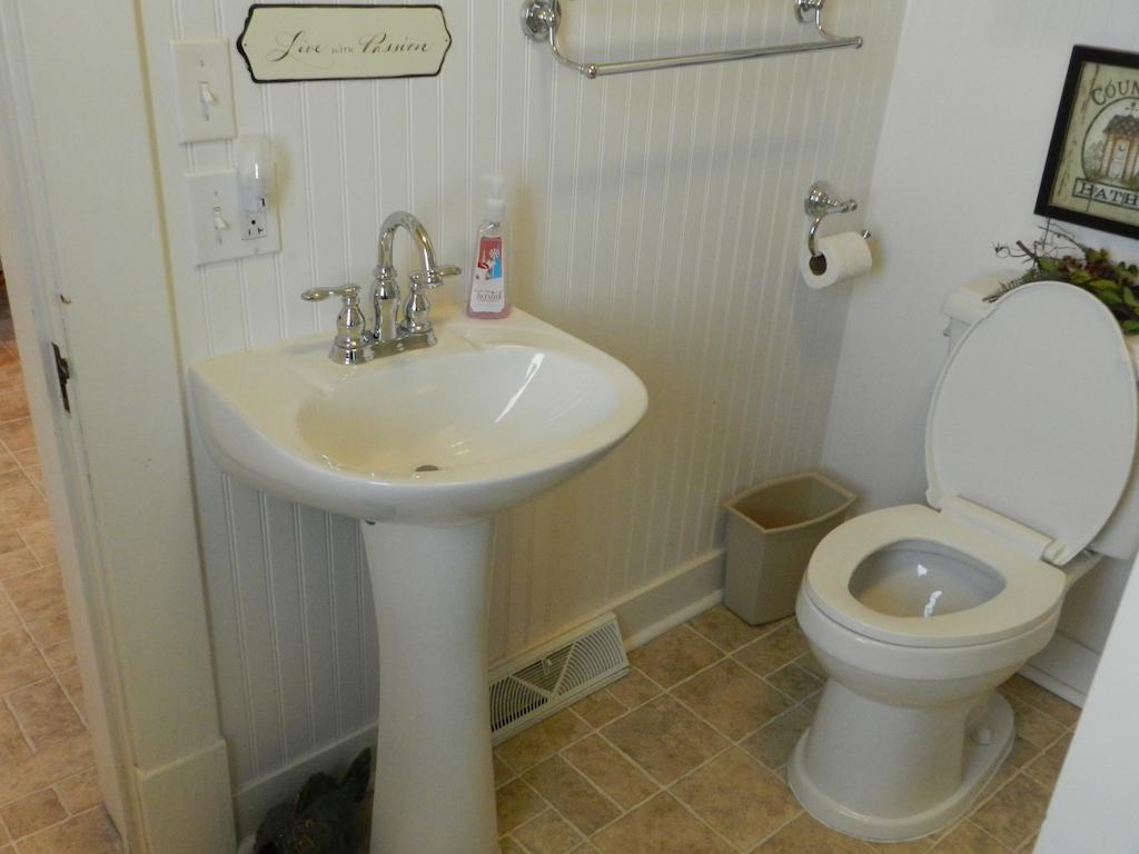 Helming Guest House Hermann Room photo